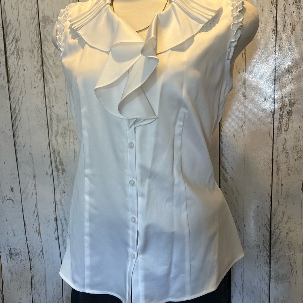 Antonio Melani NEW White Ruffled sleeveless Blouse size small - Picture 2 of 5